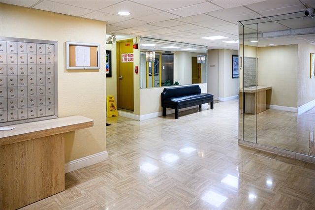 3 of 20 - 3821 Environ Boulevard #202, Lauderhill, FL