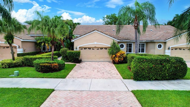 2 of 81 - 4681 Carlton Golf Drive, Lake Worth, FL