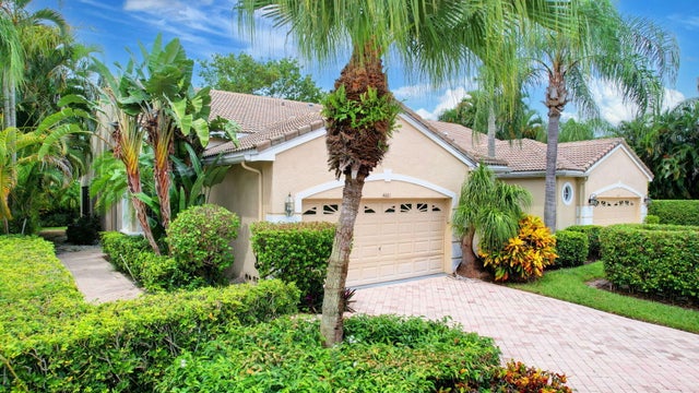 3 of 81 - 4681 Carlton Golf Drive, Lake Worth, FL