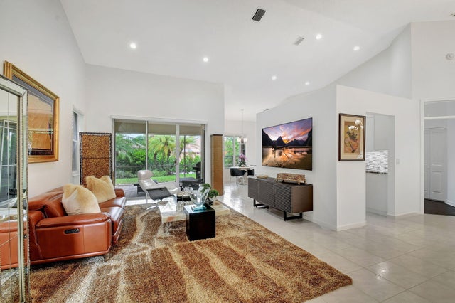 5 of 81 - 4681 Carlton Golf Drive, Lake Worth, FL