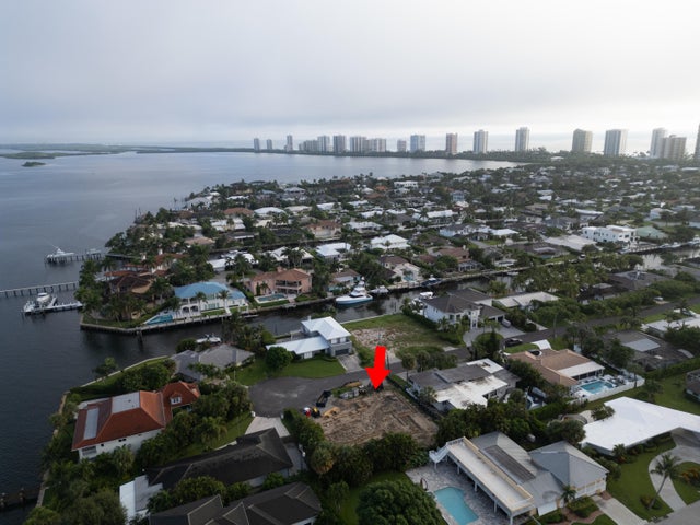 2 of 22 - 1041 Bimini Lane, Singer Island, FL
