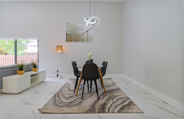 4 of 102 - 605 Leslie Dr Drive, Hallandale Beach, FL