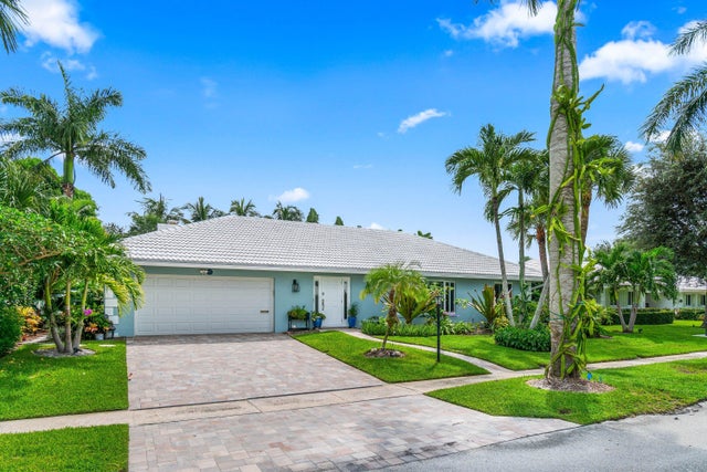 1 of 47 - 996 Sw Hickory Terrace, Boca Raton, FL