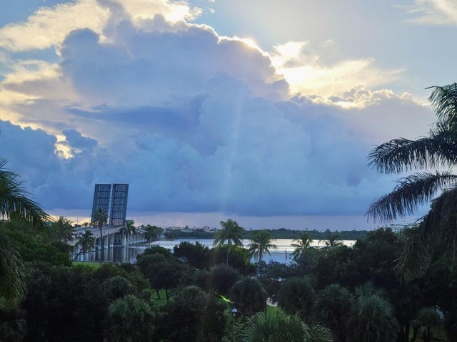 2 of 28 - 15 S Golfview Road #501, Lake Worth Beach, FL