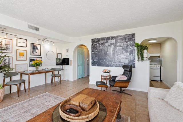 5 of 25 - 15 S Golfview Road #501, Lake Worth Beach, FL