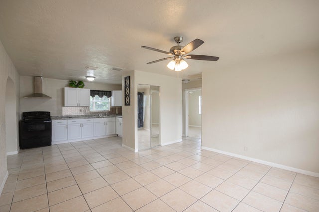 4 of 23 - 1023 N Australian Avenue, West Palm Beach, FL