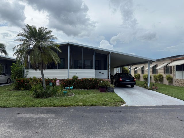1 of 8 - 50010 Hacha Bay, Boynton Beach, FL