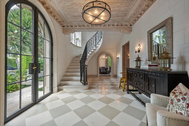 4 of 45 - 167 Everglade Avenue, Palm Beach, FL
