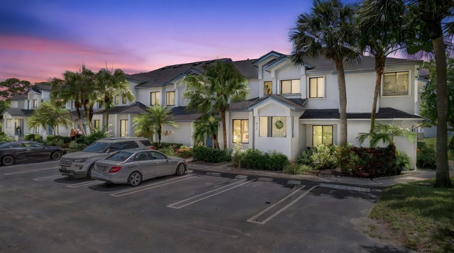 4 of 79 - 406 Harbour Pointe Way, Greenacres, FL