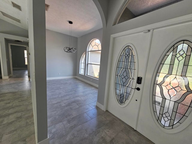 2 of 23 - 1358 Sw Del Rio Boulevard, Port Saint Lucie, FL