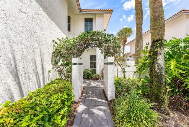 3 of 50 - 2103 Nw 53rd Street, Boca Raton, FL