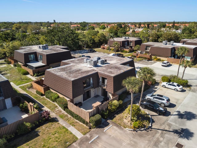 1 of 29 - 5668 Se Riverboat Drive #125, Stuart, FL