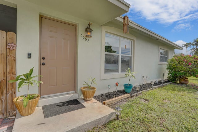 2 of 21 - 5568 Balfrey Drive, West Palm Beach, FL