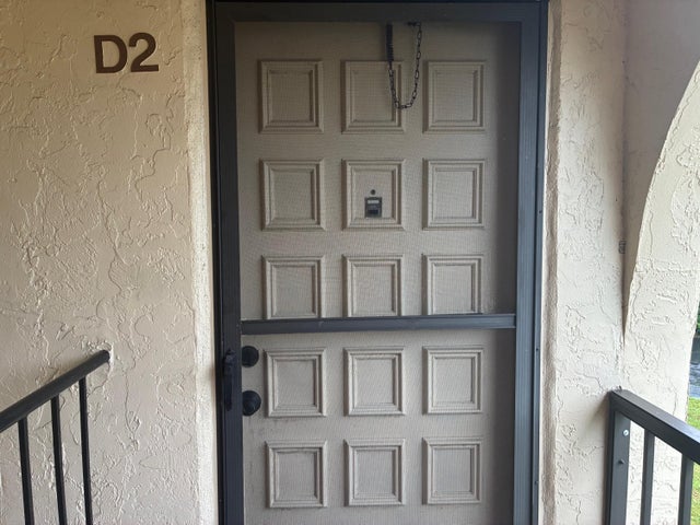 3 of 13 - 322 Knotty Pine Circle #d-2, Greenacres, FL
