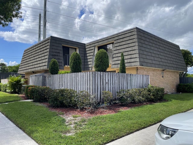 1617 16th Way, West Palm Beach