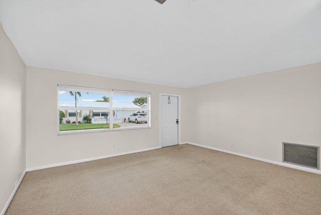 3 of 29 - 909 Sw 5th Court, Boynton Beach, FL