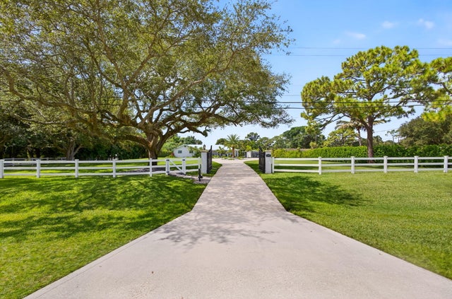 5 of 107 - 4628 Square Lake Drive, Palm Beach Gardens, FL