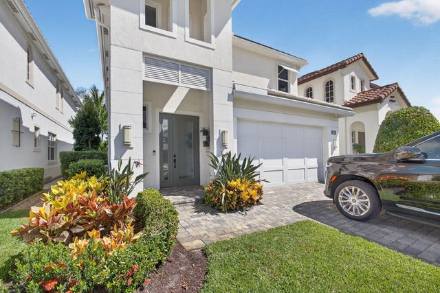 3 of 54 - 150 Bonnette Hunt Club Lane, Palm Beach Gardens, FL