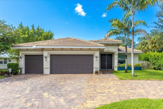 3 of 60 - 8071 Se Windjammer Way, Hobe Sound, FL