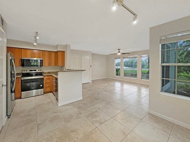 4 of 18 - 1275 Crystal Way #i, Delray Beach, FL