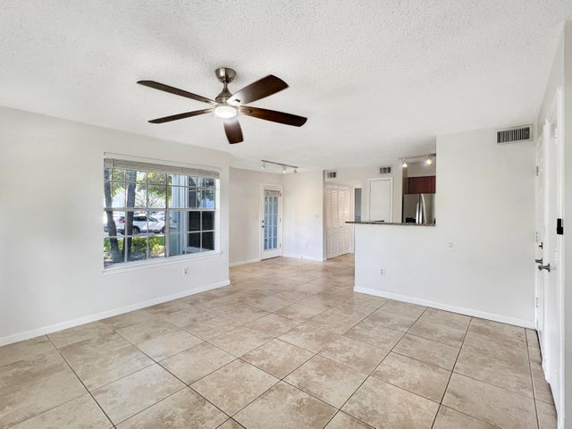 4 of 23 - 1275 Crystal Way #i, Delray Beach, FL