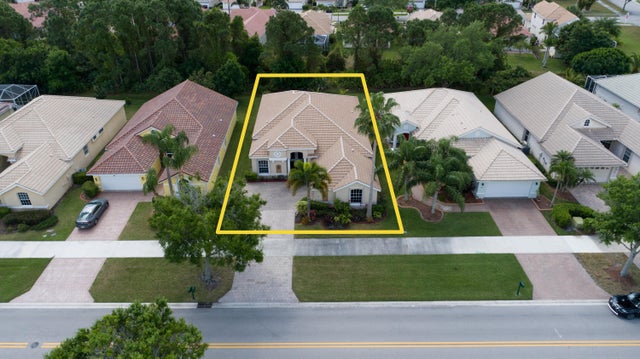1 of 40 - 665 Sw Lake Charles Circle, Port Saint Lucie, FL