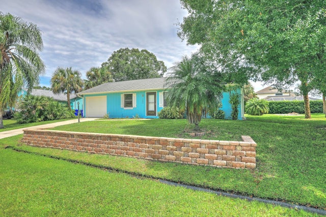 3 of 31 - 1690 Seahouse Street, Sebastian, FL