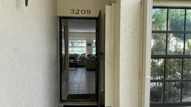 3 of 42 - 3209 Jog Park Drive #2914, Greenacres, FL