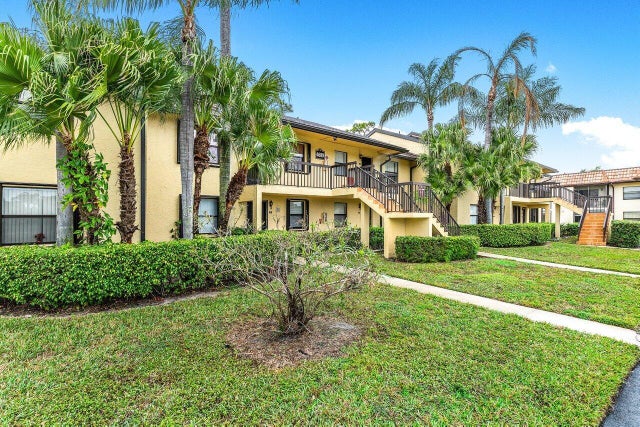 2 of 31 - 4689 Lucerne Lakes Boulevard W #203, Greenacres, FL