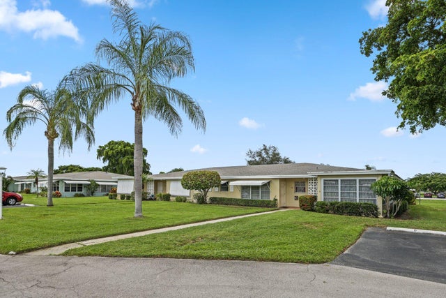 4 of 49 - 195 High Point Terrace E #d, Delray Beach, FL