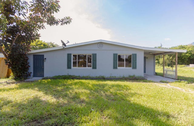 1 of 19 - 2209 Barbara Avenue, Fort Pierce, FL