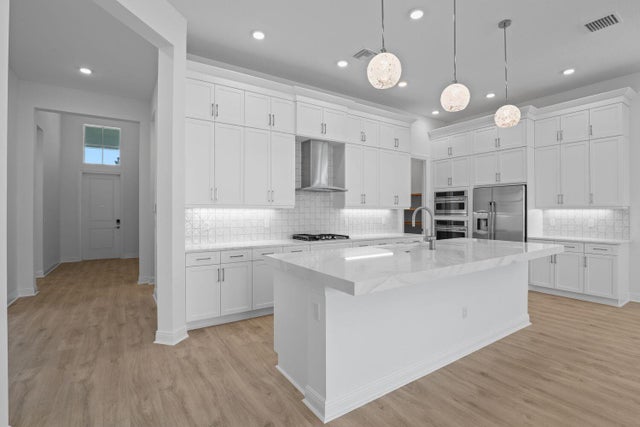 3 of 33 - 5385 Hutchinson Way, The Acreage, FL