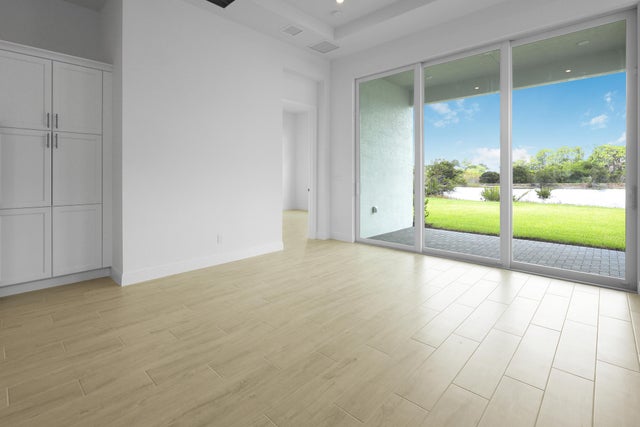4 of 13 - 213 Se Via Sangro, Port Saint Lucie, FL