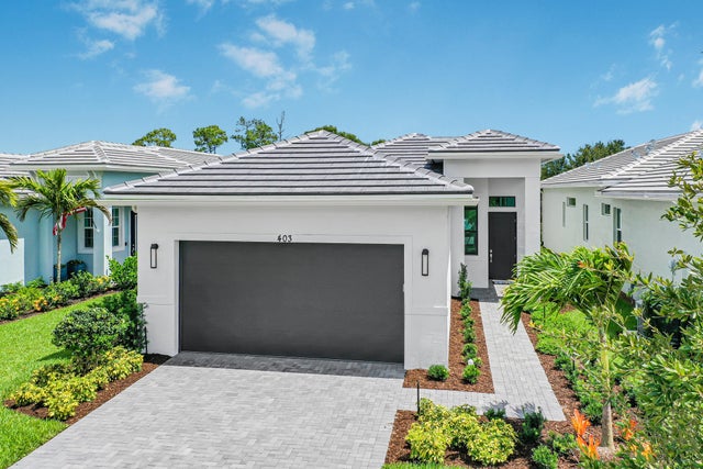 1 of 17 - 403 Se Via Sangro, Port Saint Lucie, FL
