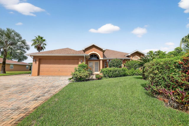 3 of 56 - 152 Sw Hawthorne Circle, Port Saint Lucie, FL