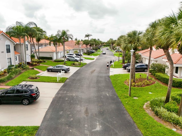 2 of 67 - 10910 Lakemore Lane #201, Boca Raton, FL