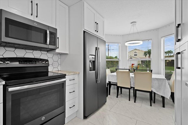 4 of 12 - 6053 Lucerne Street, Jupiter, FL