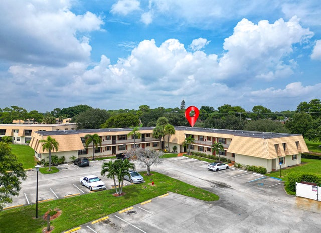 1 of 33 - 4151 Oak Terrace Drive, Greenacres, FL