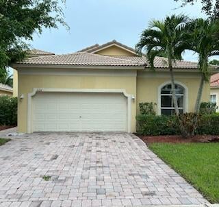 1 of 16 - 6211 Arlington Way, Fort Pierce, FL