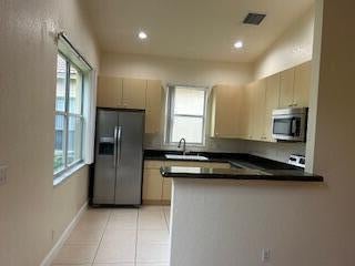 3 of 16 - 6211 Arlington Way, Fort Pierce, FL