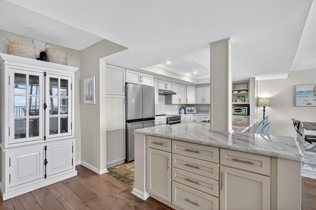 2 of 35 - 669 Ne Plantation Road #404, Stuart, FL