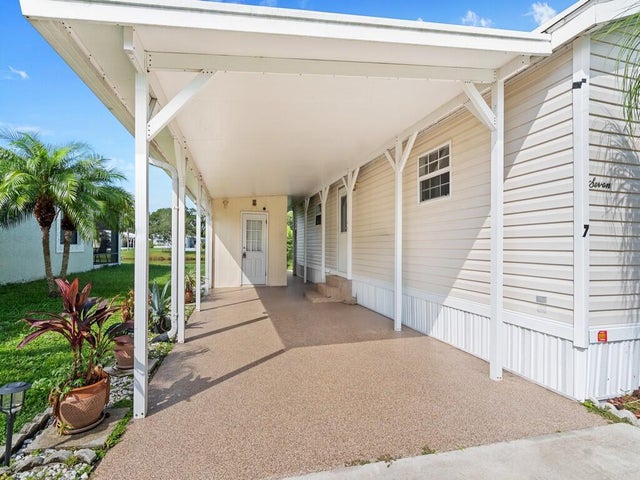 3 of 36 - 7 Violetta Lane, Port Saint Lucie, FL
