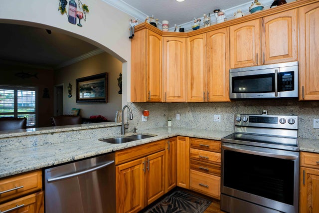 5 of 26 - 450 Turin Court, Port Saint Lucie, FL