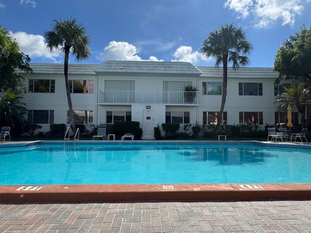 5 of 17 - 400 S Cypress Road #406, Pompano Beach, FL