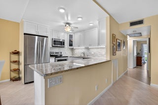 Photo of Listing #RX-11122927