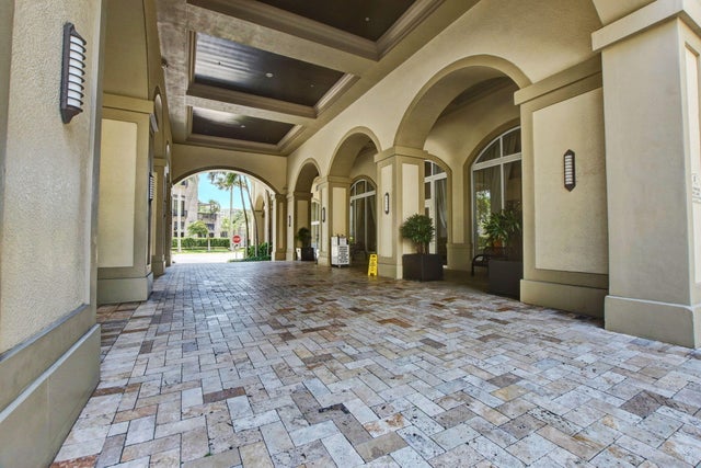 5 of 91 - 550 Okeechobee Boulevard #608, West Palm Beach, FL