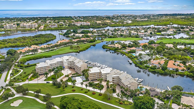 1 of 30 - 16910 Bay Street #e204, Jupiter, FL