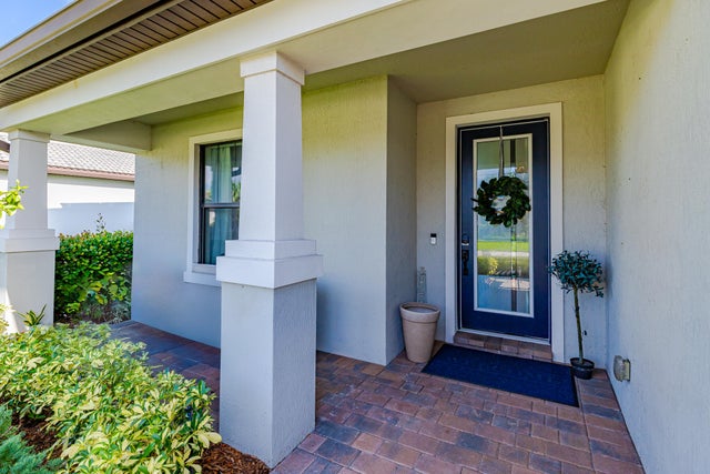 2 of 45 - 719 Se Boboli Way, Port Saint Lucie, FL