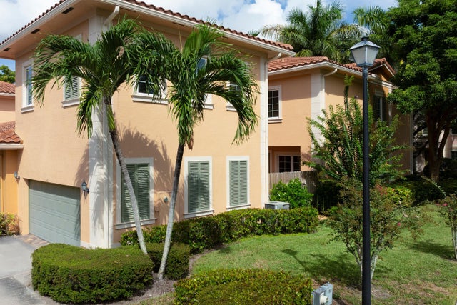 3 of 39 - 117 Glencullen Circle, Jupiter, FL