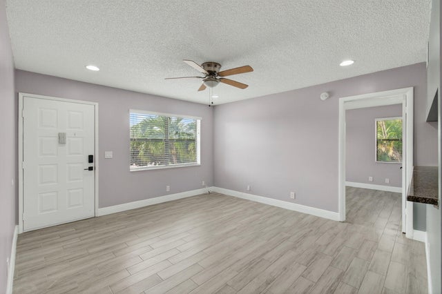 5 of 46 - 7125 Golf Colony Court #202, Lake Worth, FL